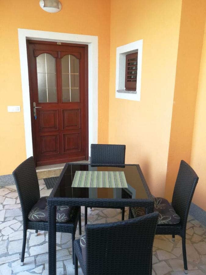 Apartments Ines Medulin Exterior foto